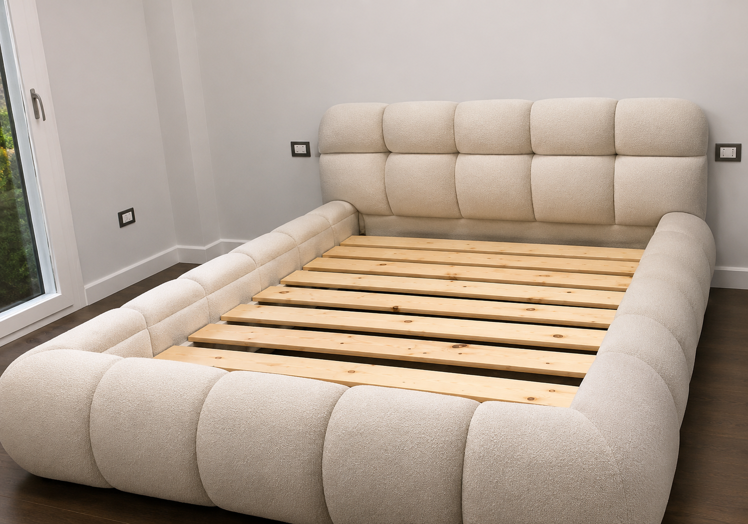 Grande Luxe Bed